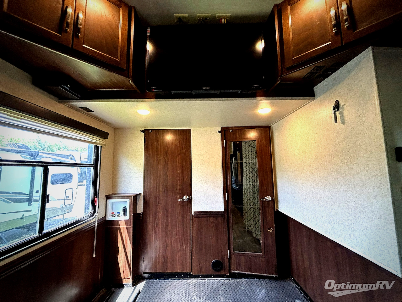 2017 Heartland Cyclone 4250 Photo 17