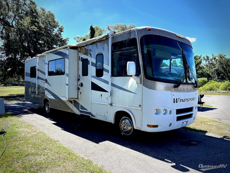 2009 Four Winds WINDSPORT 33T RV Photo 1