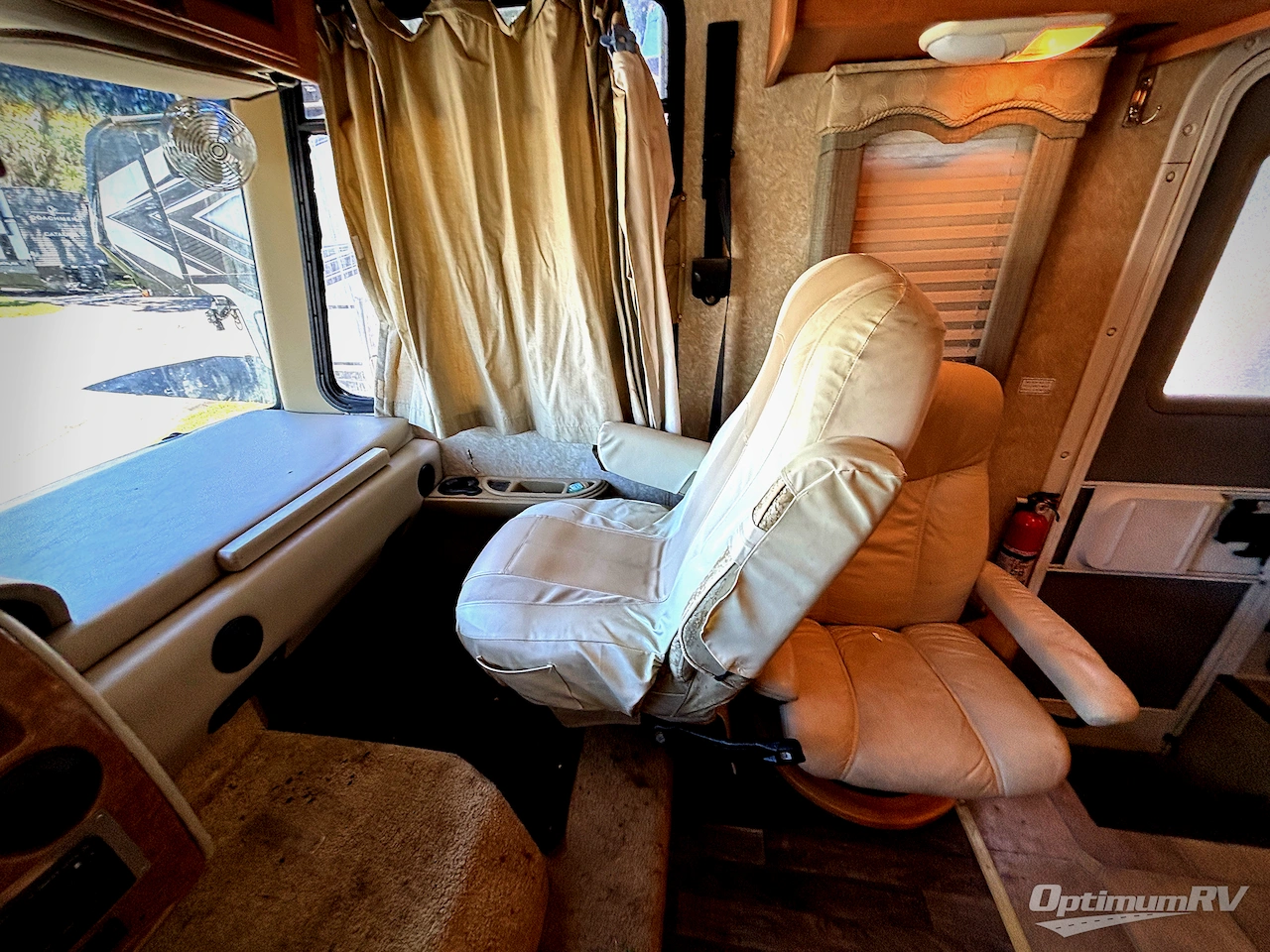 2009 Four Winds WINDSPORT 33T Photo 9
