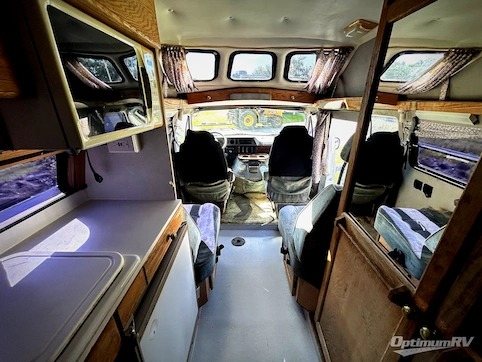 1998 Roadtrek Roadtrek 190 RV Photo 2