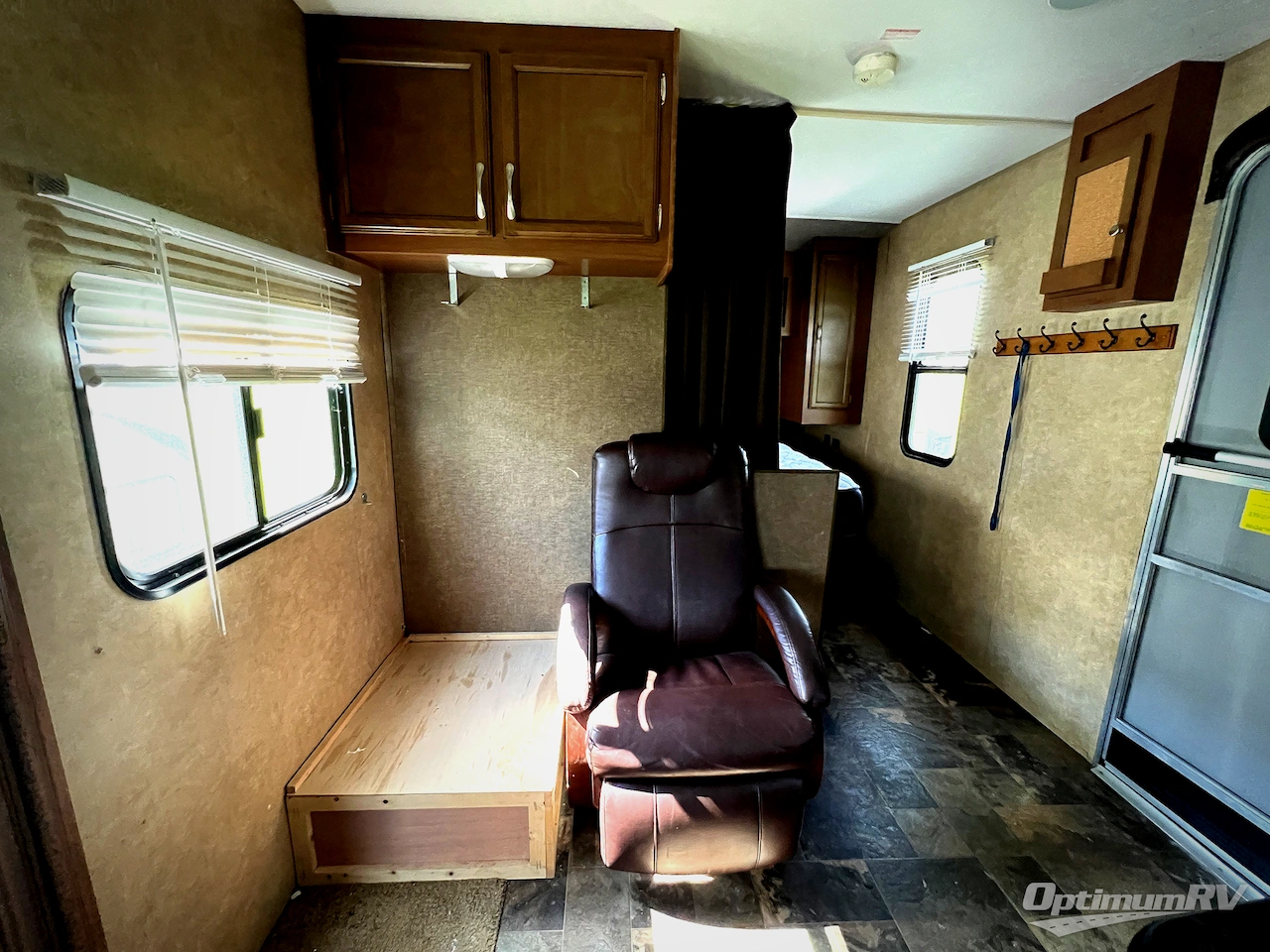 2014 Starcraft Autumn Ridge 245DS Photo 6