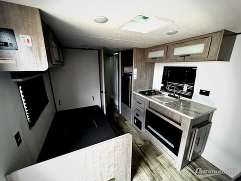 2024 Dutchmen Coleman 17R RV Photo 2