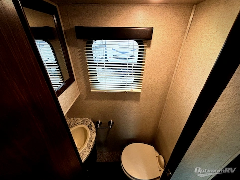 2018 Heartland Cyclone 4005 RV Photo 4