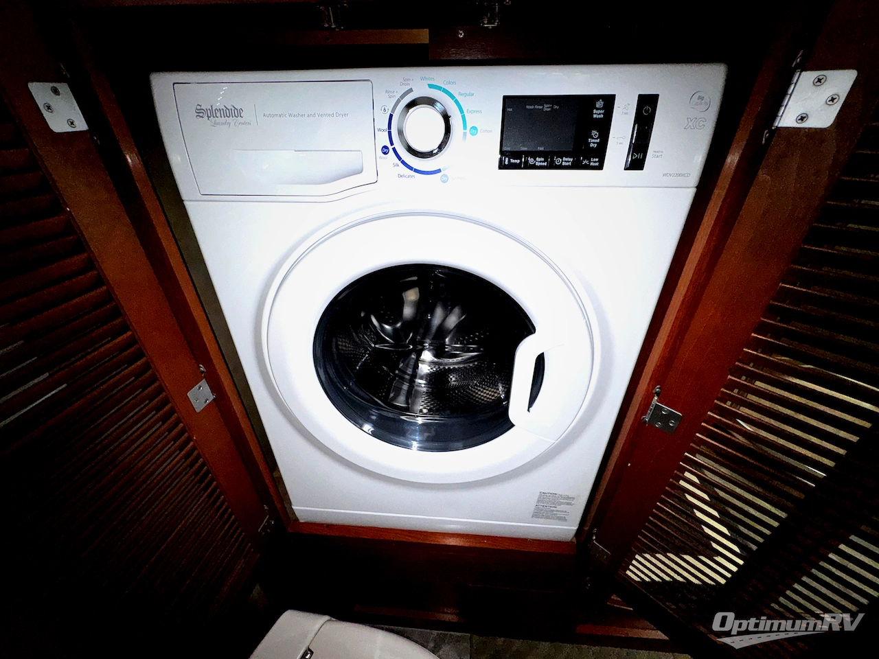 2007 Fleetwood Excursion 40E Photo 12