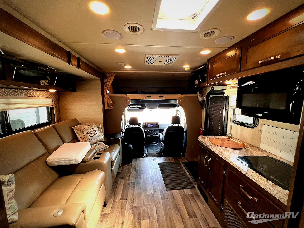 2020 Jayco Melbourne 24L Photo 5