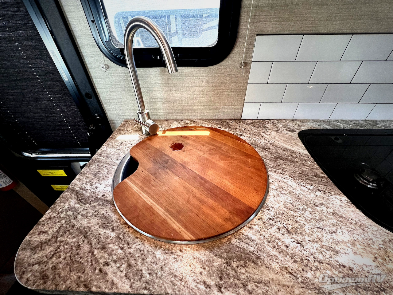 2020 Jayco Melbourne 24L Photo 11
