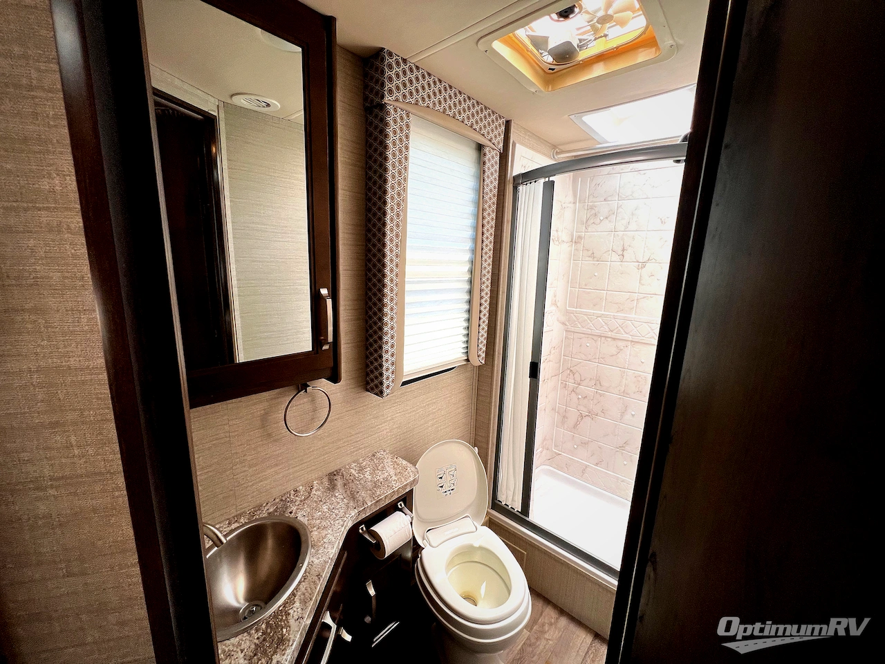 2020 Jayco Melbourne 24L Photo 15