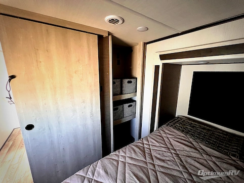 2023 Forest River Wildcat ONE 36MB RV Photo 4