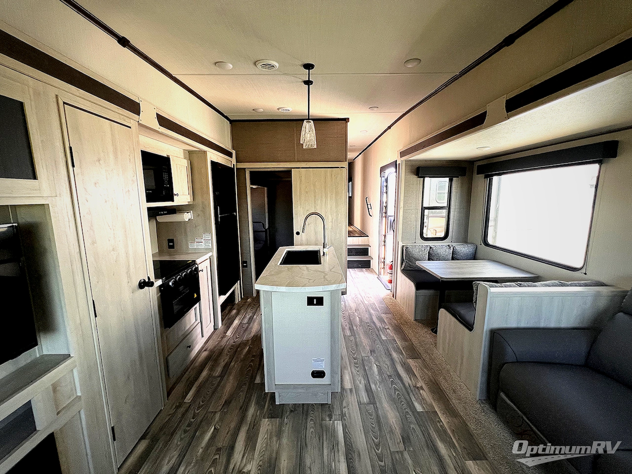 2023 Forest River Wildcat ONE 36MB Photo 5