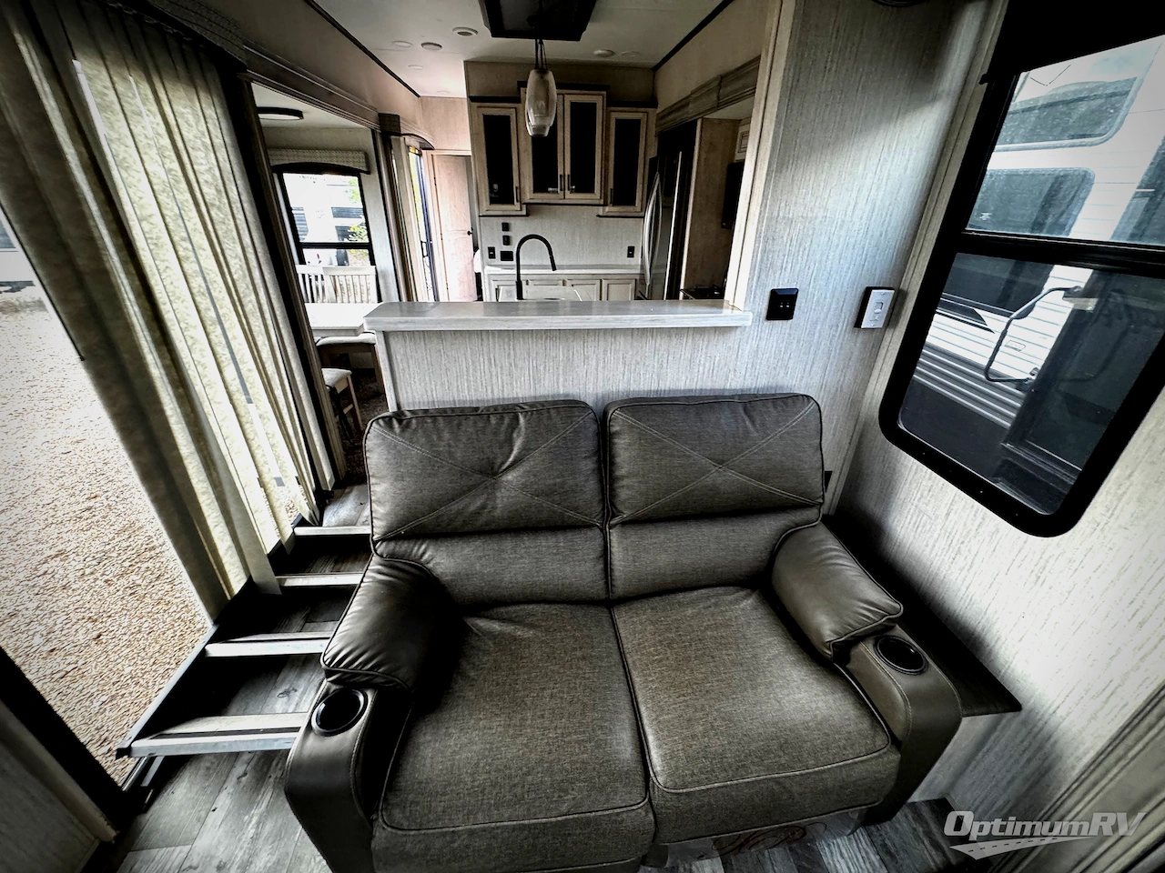 2023 Forest River Sandpiper Destination Trailers 420FL Photo 15