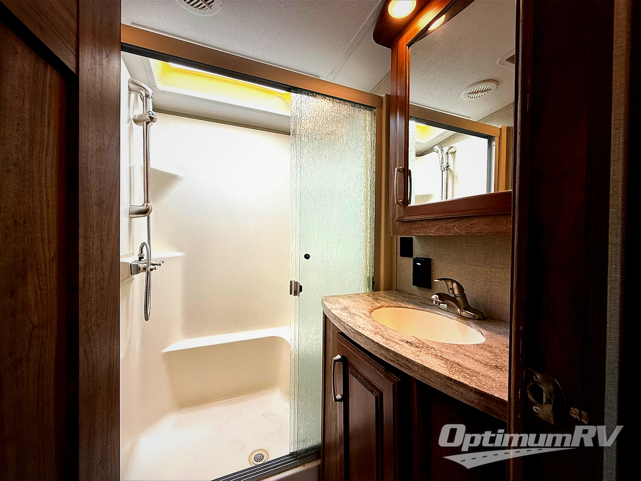 2017 Keystone Montana 3661RL Photo 12