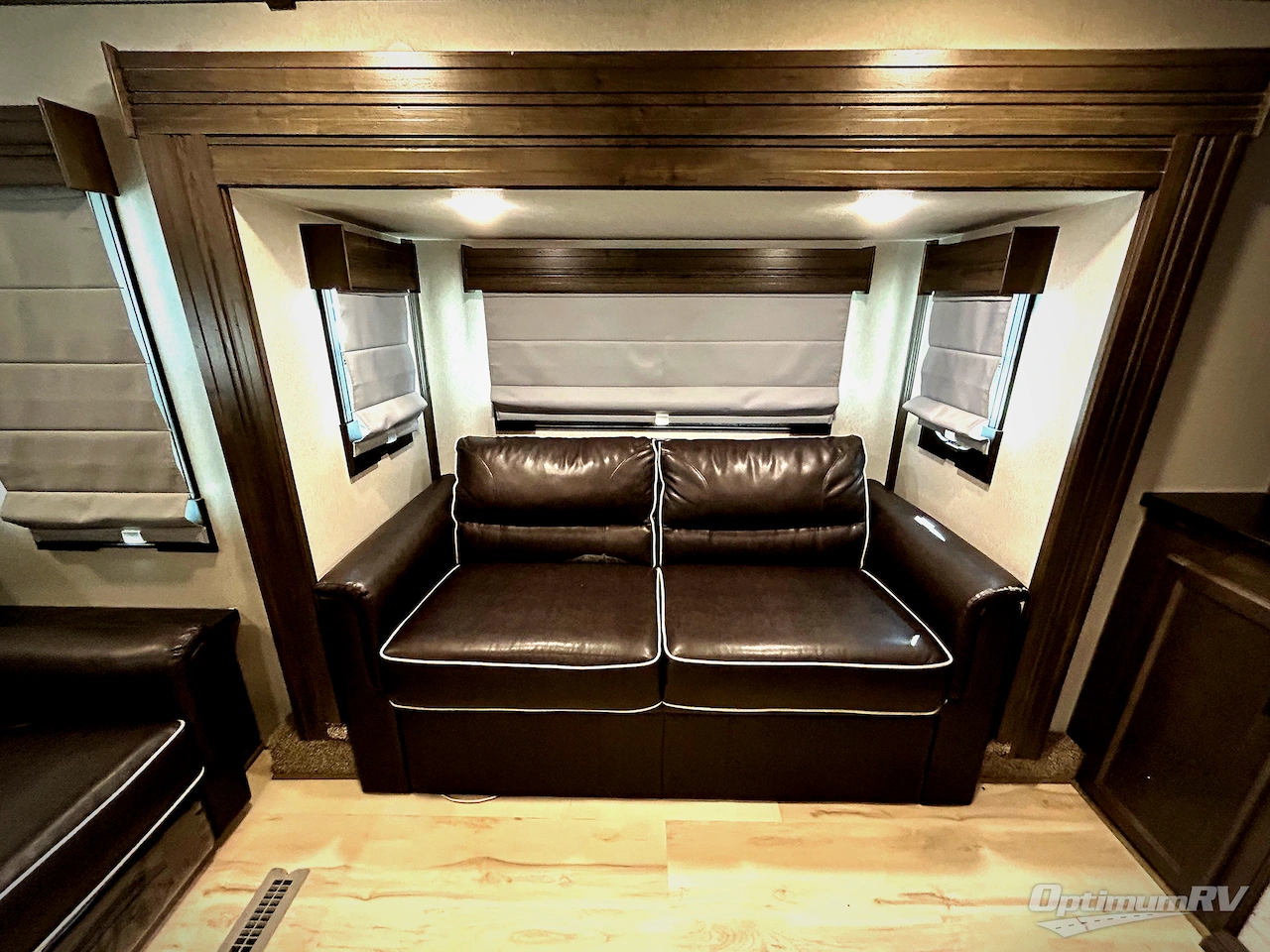 2020 Forest River Cardinal Limited 399FLLE Photo 11