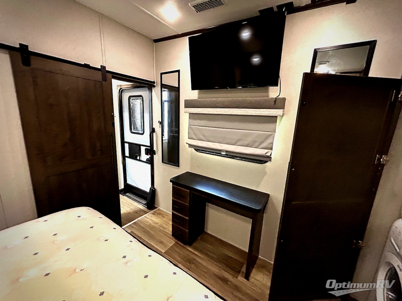 2020 Forest River Cardinal Limited 399FLLE Photo 21