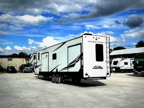 2022 Heartland Milestone 370FLMB RV Photo 3