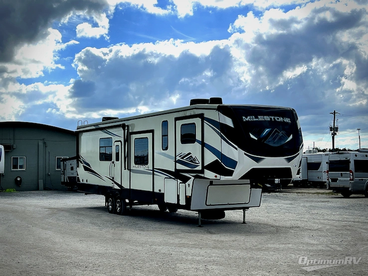 2022 Heartland Milestone 370FLMB RV Photo 1
