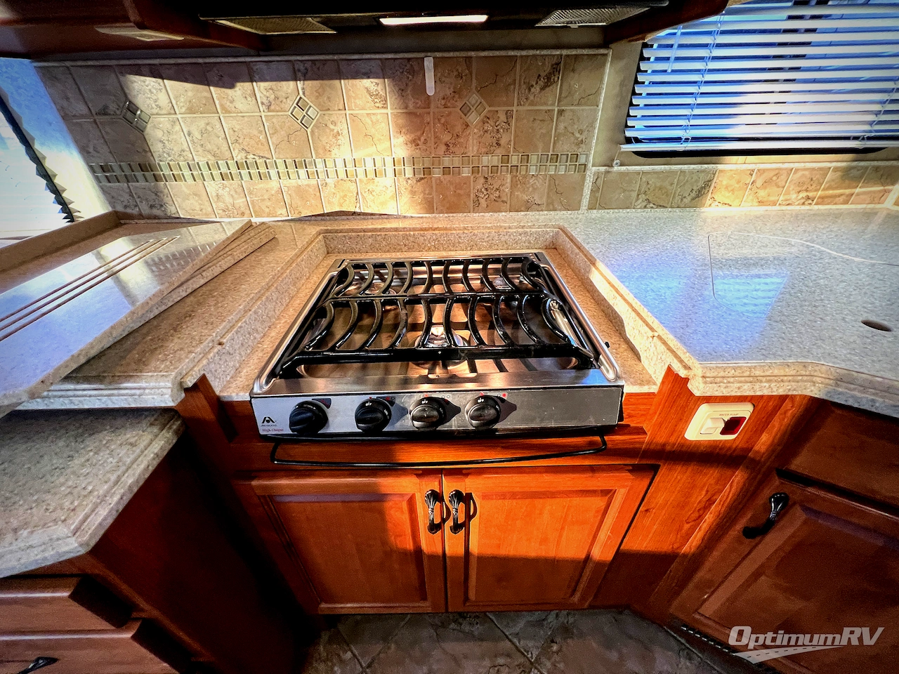 2008 Holiday Rambler Endeavor 40PDQ Photo 13