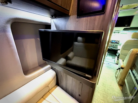 2023 Grech RV Terreno-ion Lounge RV Photo 4