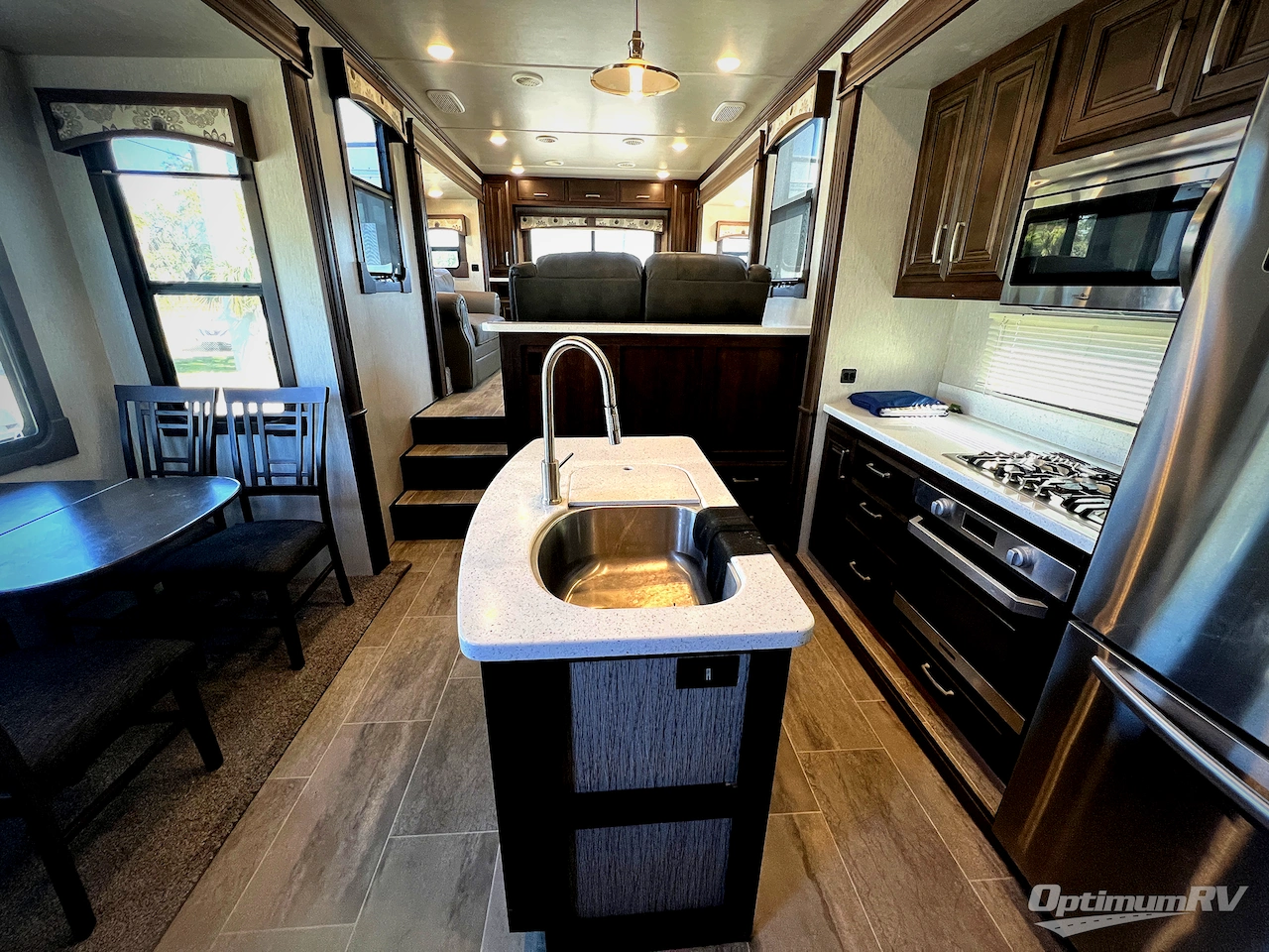 2020 Heartland Bighorn 3985RRD Photo 4