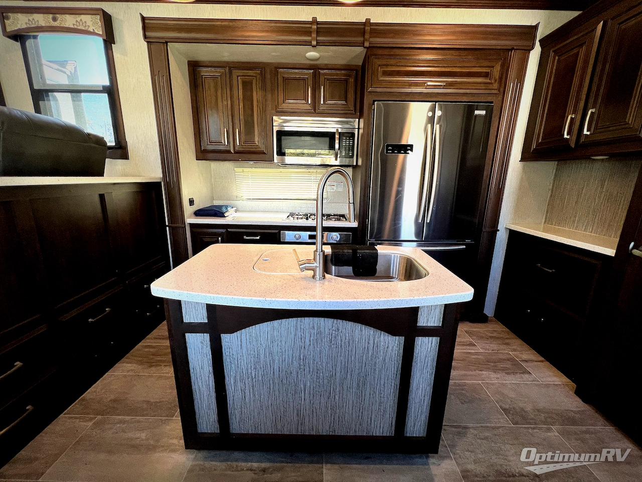 2020 Heartland Bighorn 3985RRD Photo 12