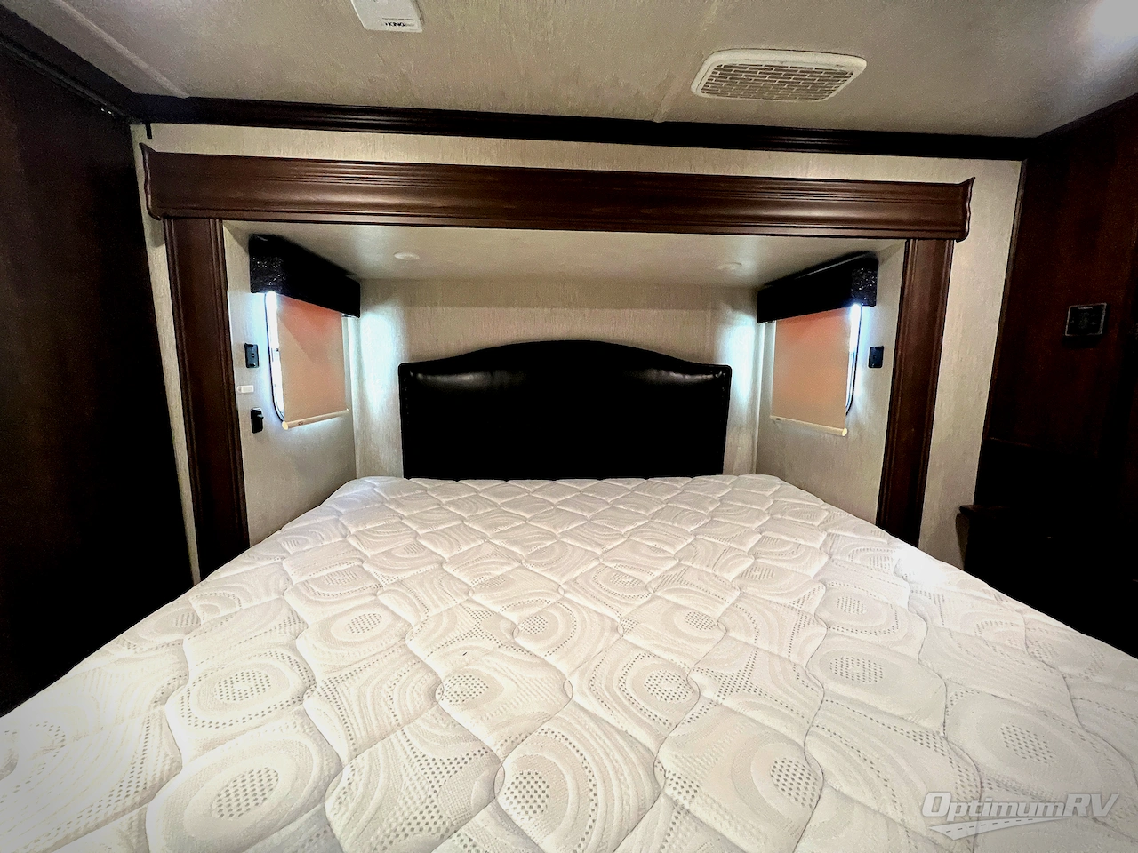 2020 Heartland Bighorn 3985RRD Photo 20