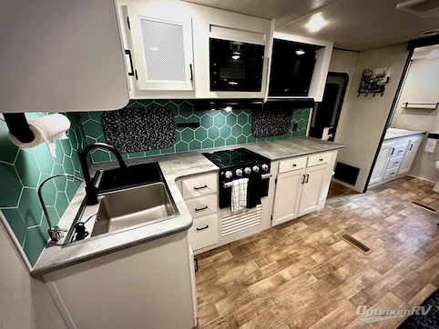 2022 Keystone Hideout 243RB RV Photo 3