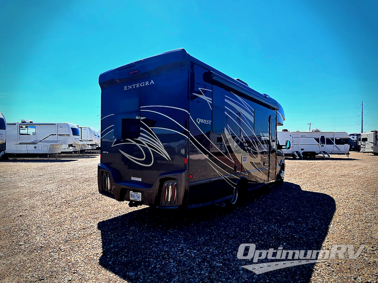 2018 Entegra Qwest 24L Photo 2