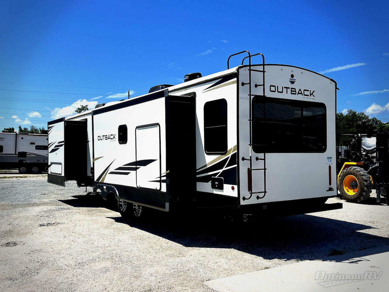 2021 Keystone Outback 328RL Photo 3