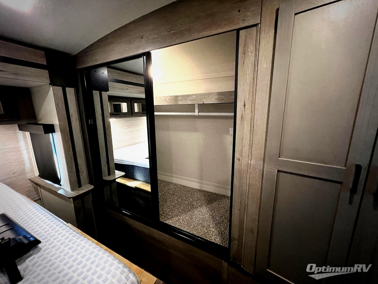 2021 Keystone Outback 328RL Photo 25