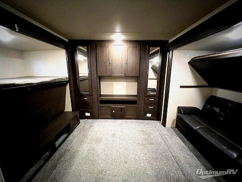 2019 Forest River Salem 31KQBTS RV Photo 3