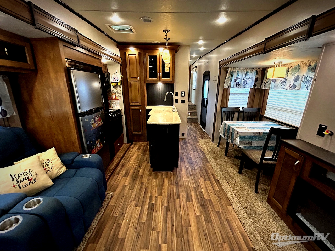 2018 Coachmen Chaparral 391QSMB Photo 5