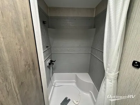 2022 Palomino Puma Destination 39DBT RV Photo 3