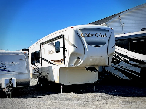 Used 2016 Forest River Cedar Creek Silverback 29RE Featured Photo