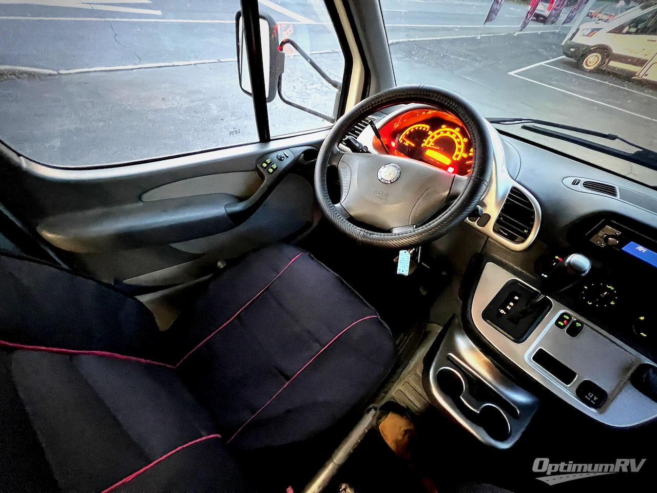 2007 Winnebago View 23J Photo 5