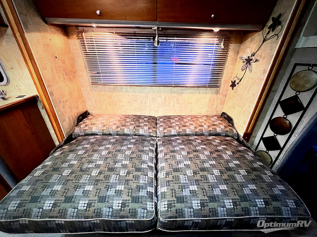 2007 Winnebago View 23J Photo 10