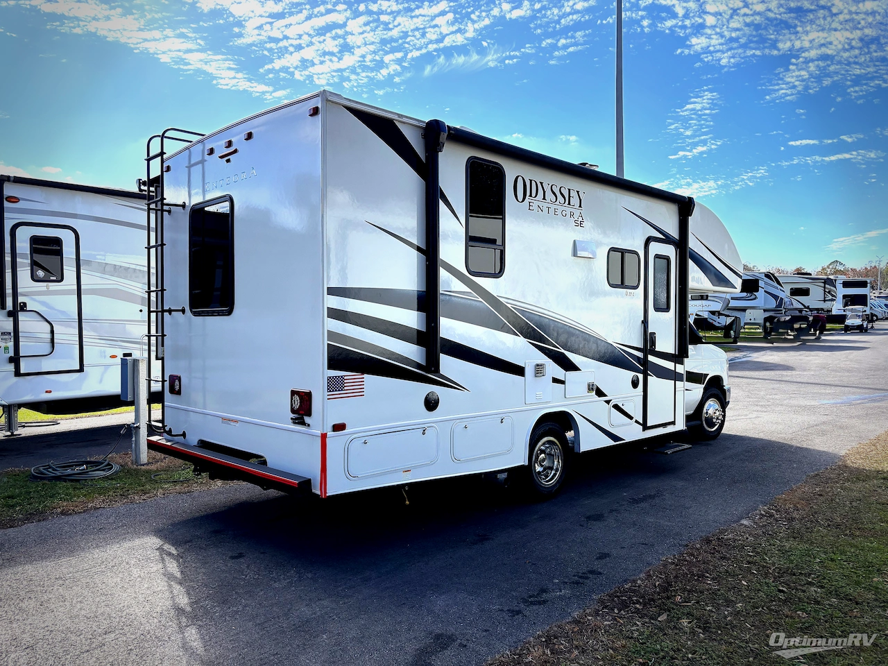 2024 Entegra Odyssey SE 22CF Photo 2