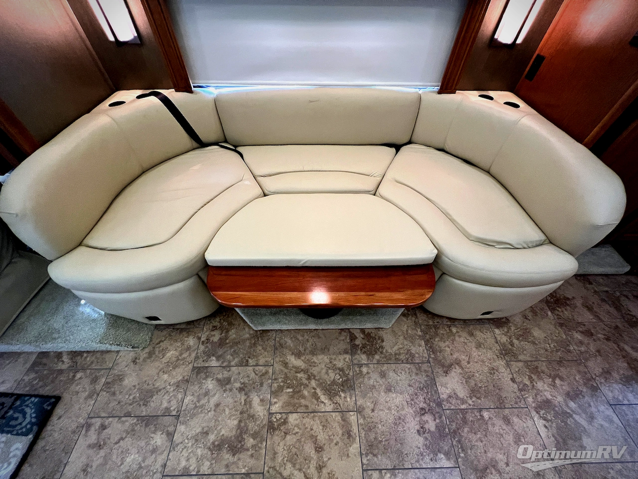 2013 Tiffin Allegro Breeze 32 BR Photo 12