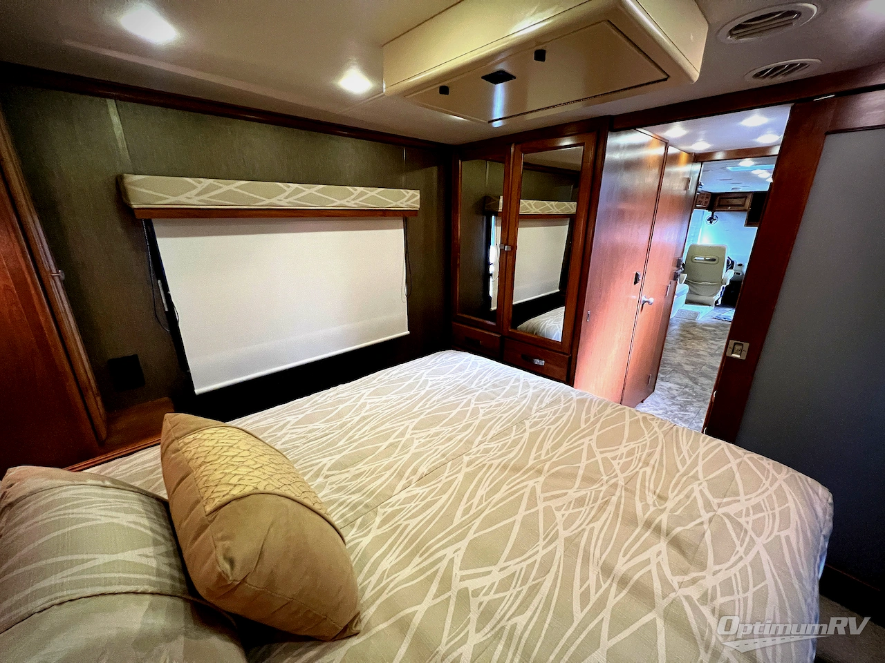 2013 Tiffin Allegro Breeze 32 BR Photo 34