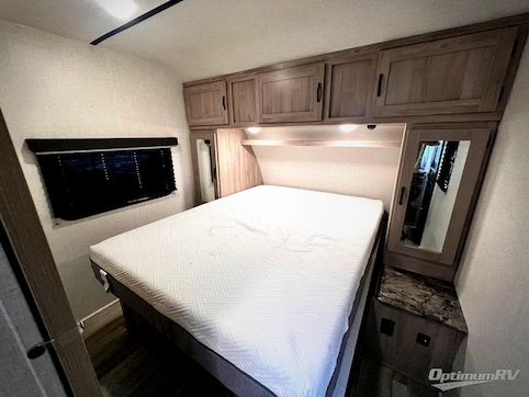 2023 Coachmen Northern Spirit Ultra Lite 2963BH RV Photo 2