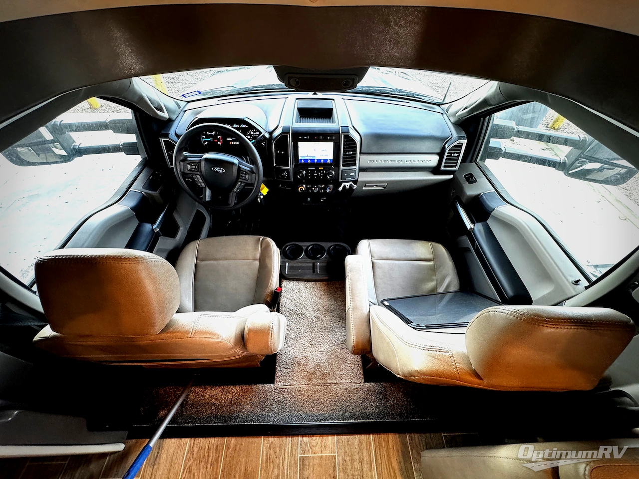 2022 Thor Omni XG32 Photo 5