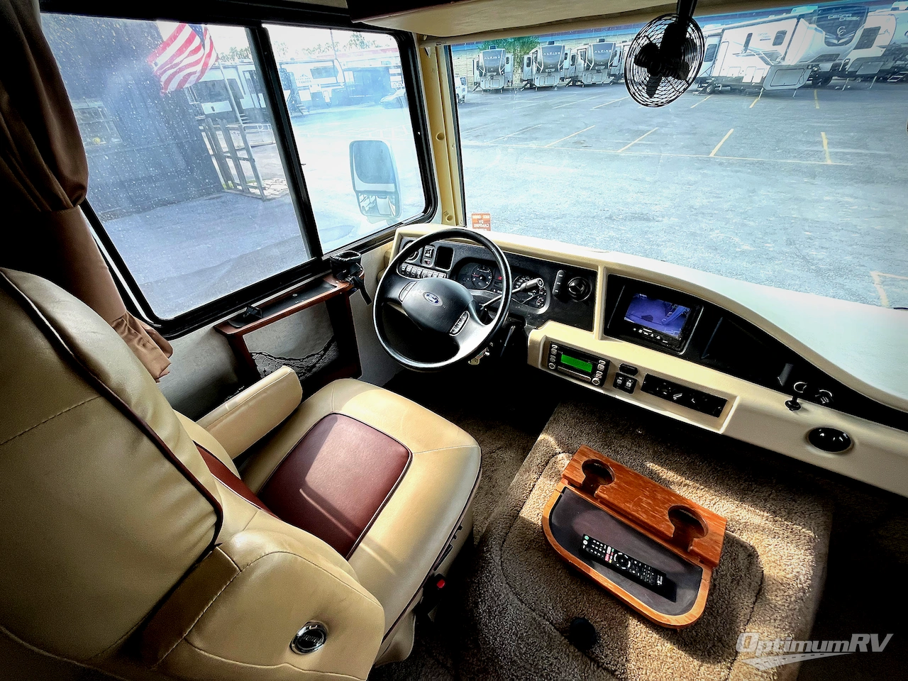 2011 Fleetwood Southwind 36D Photo 11