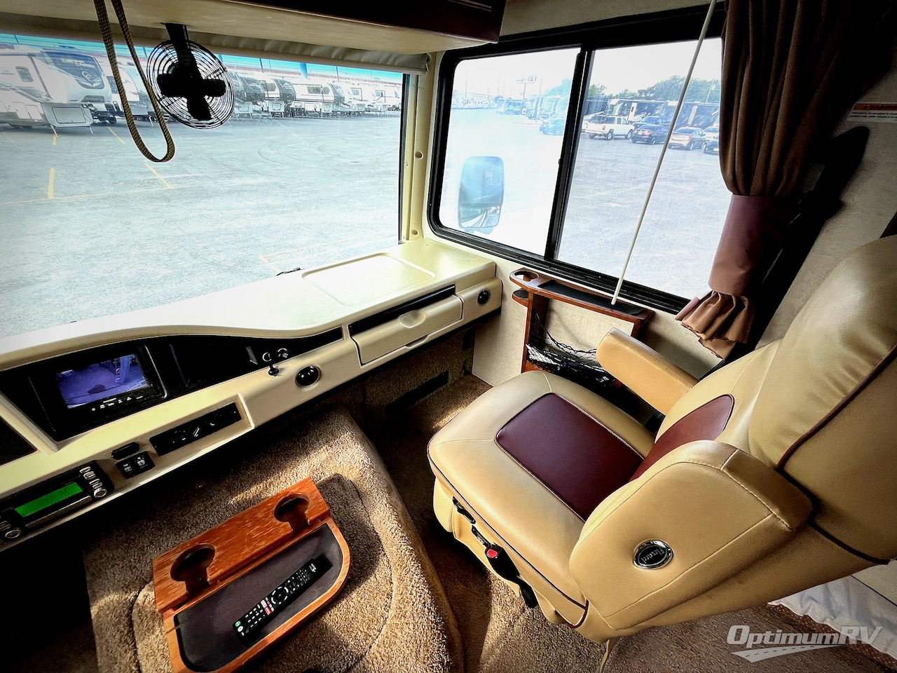 2011 Fleetwood Southwind 36D Photo 12