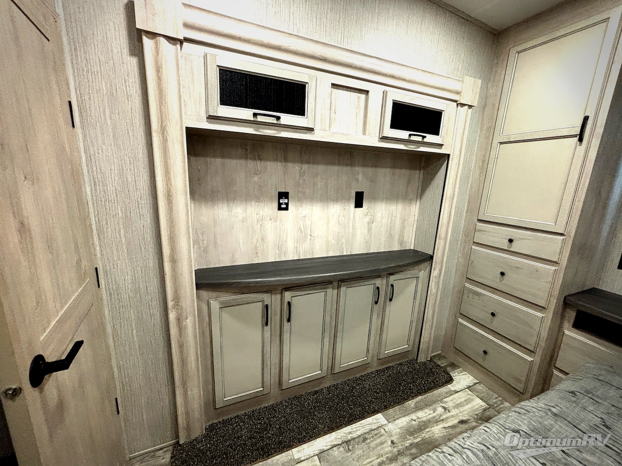 2022 Forest River Sandpiper Luxury 379FLOK Photo 22