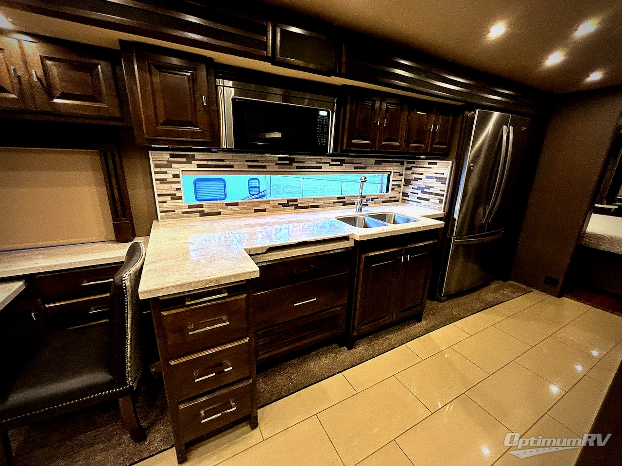 2019 Tiffin Allegro RED 37PA Photo 6