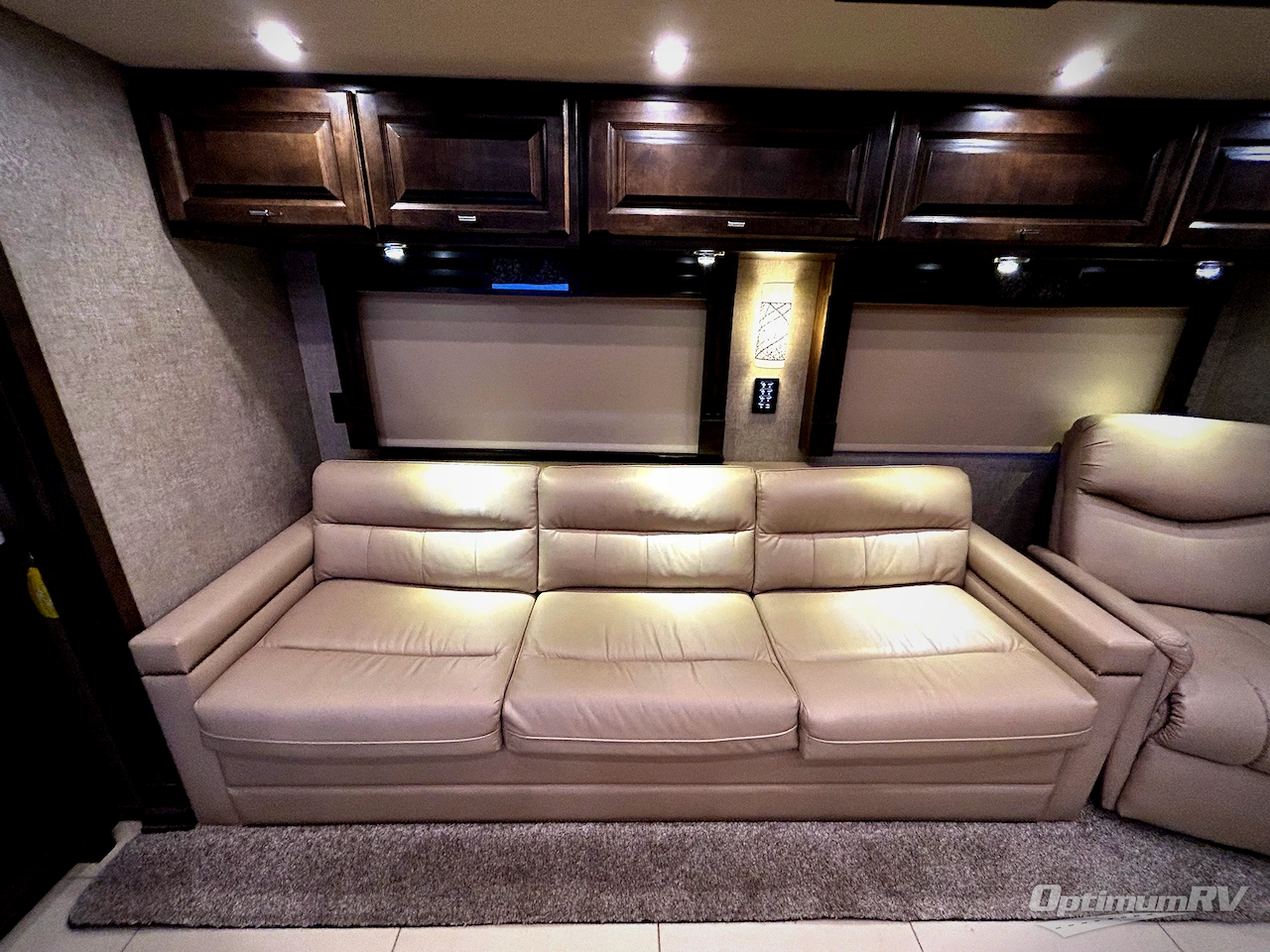 2019 Tiffin Allegro RED 37PA Photo 12