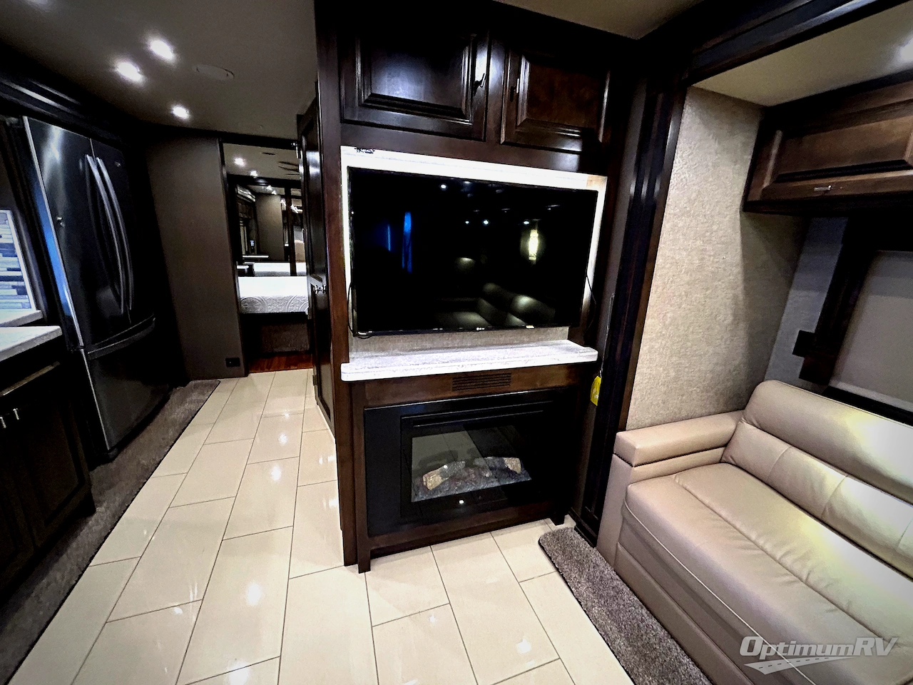 2019 Tiffin Allegro RED 37PA Photo 13