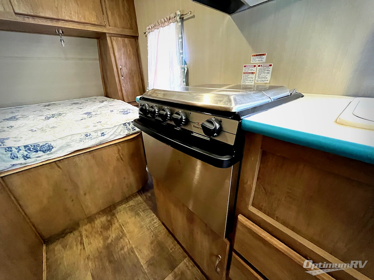 2018 Gulf Stream Vintage Cruiser 17RWD Photo 11