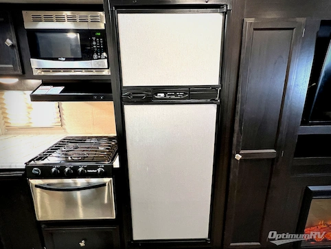 2018 Venture SportTrek 312VRK RV Photo 3