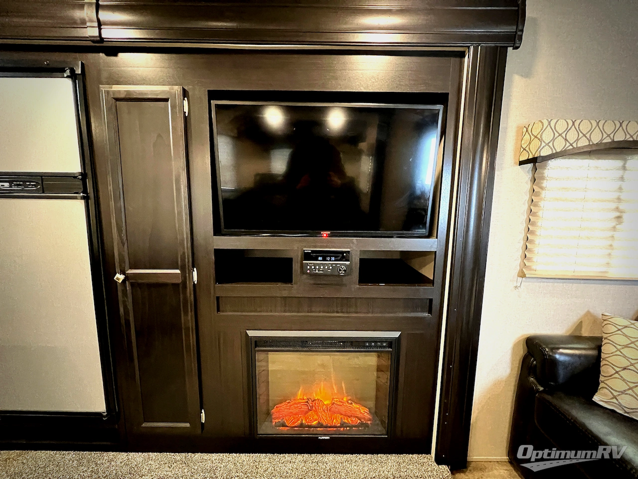 2018 Venture SportTrek 312VRK Photo 7