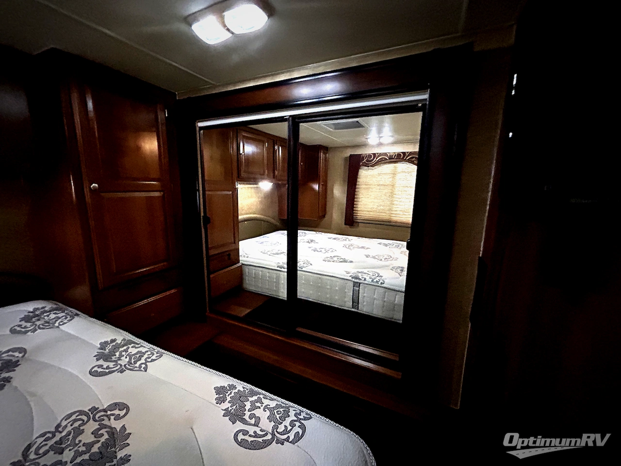 2014 Coachmen Leprechaun 319DS Ford 450 Photo 17