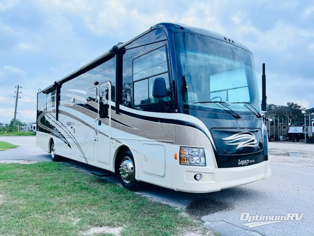 2015 Forest River Legacy SR 340 340BH Photo 1